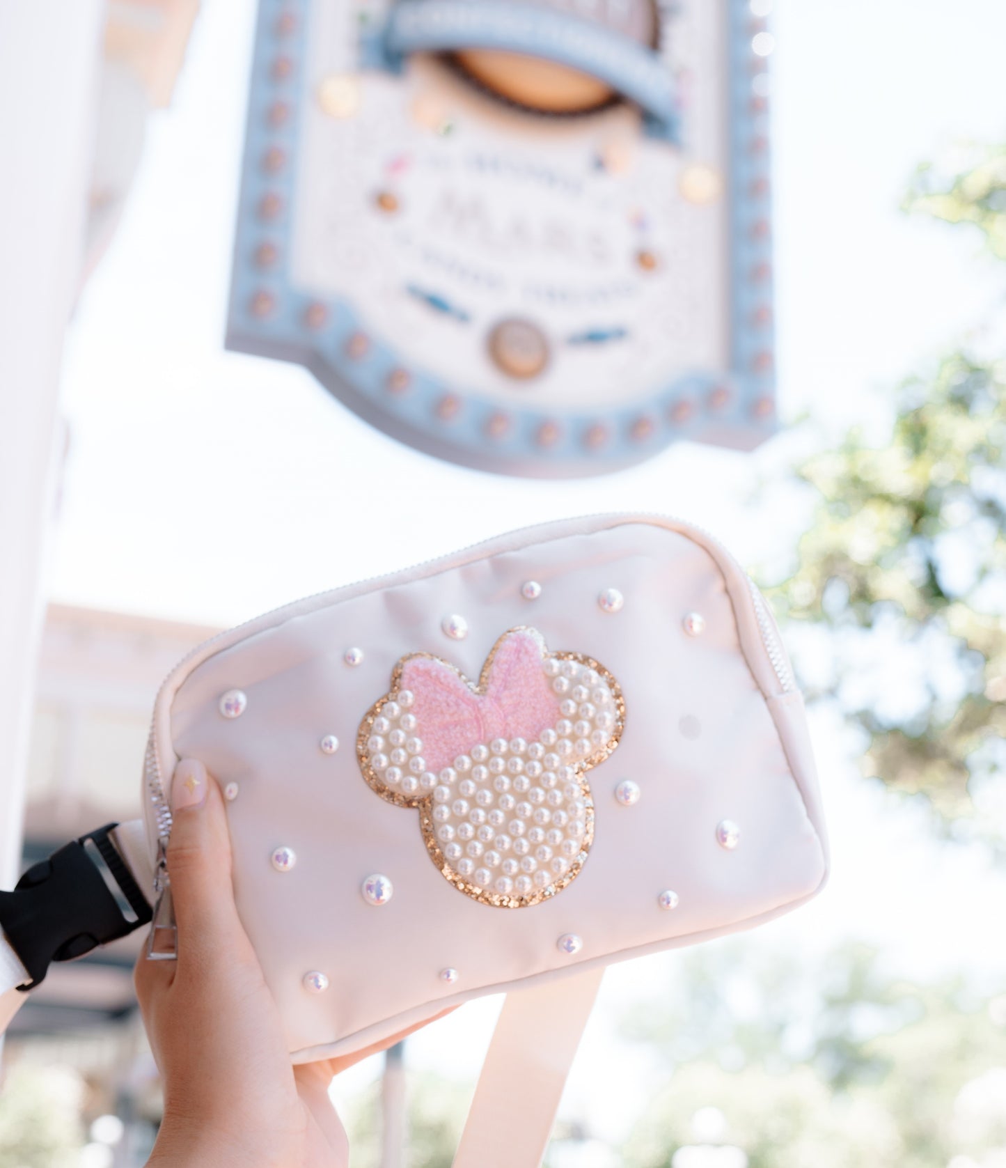 Ivory Bag with Pink Bow Mouse Patch