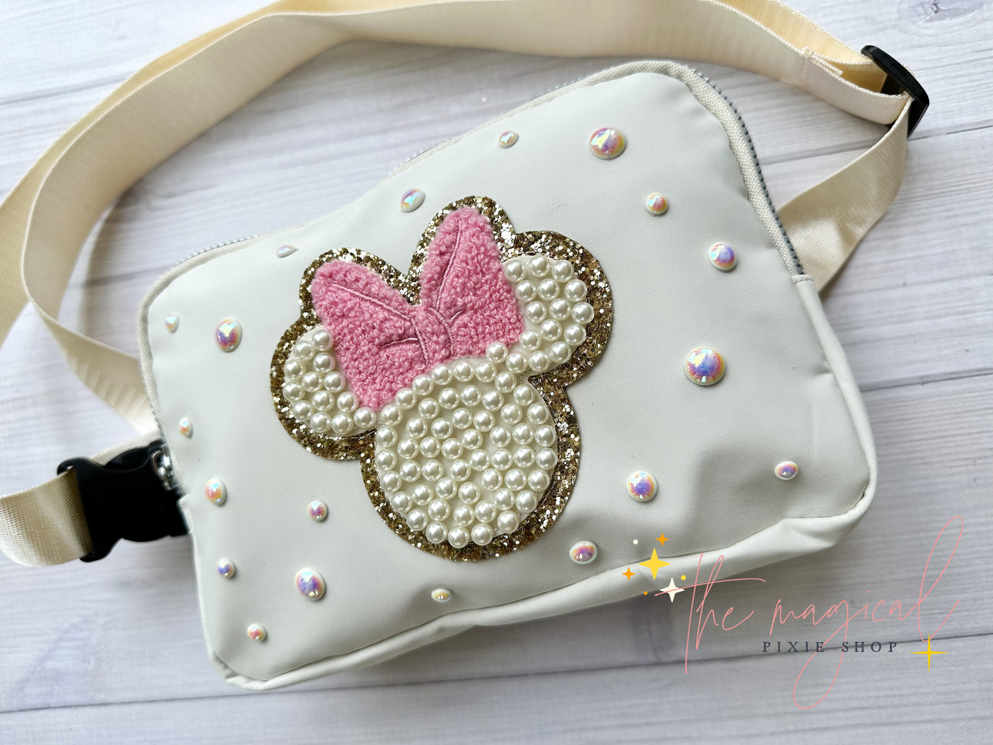 Ivory Bag with Pink Bow Mouse Patch
