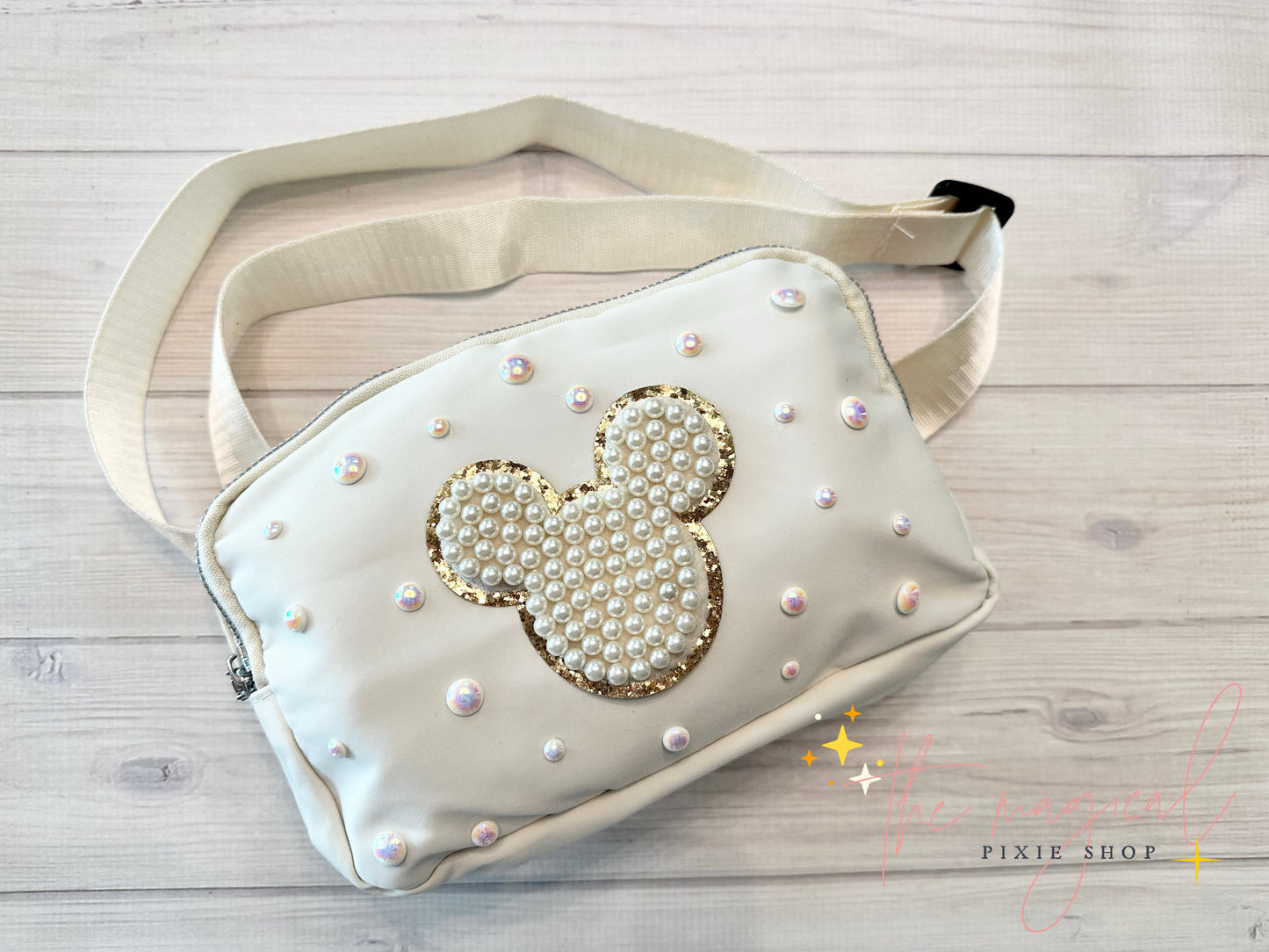 Ivory Bag with Mouse Patch